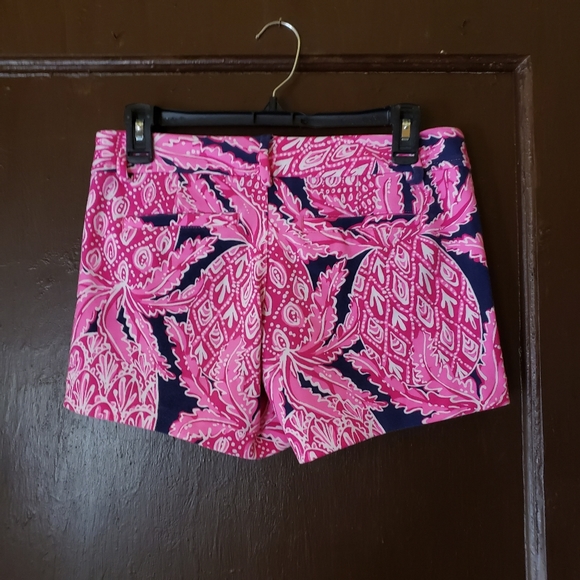 Lilly Pulitzer size 0 multicolor knit coco safari pink shorts - Picture 3 of 3